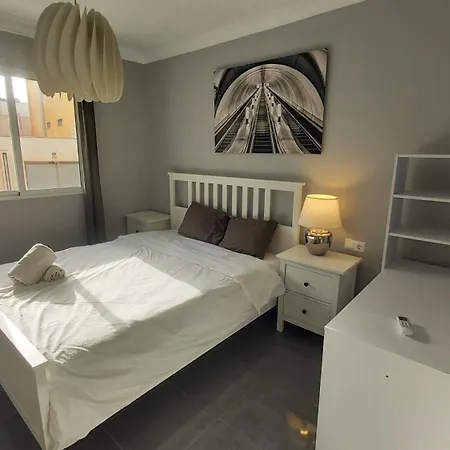 Del Parque Flats San Millan Family Apartment